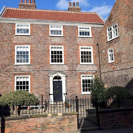 14 St Saviours Place, York Bagian luar foto