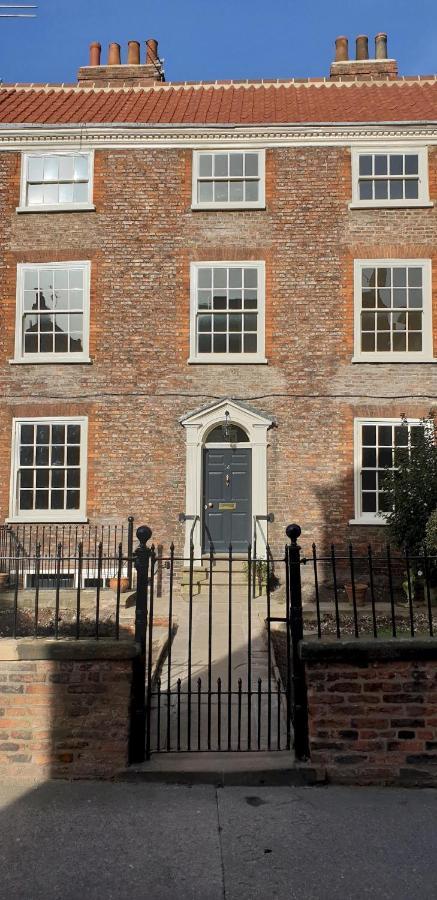 14 St Saviours Place, York Bagian luar foto
